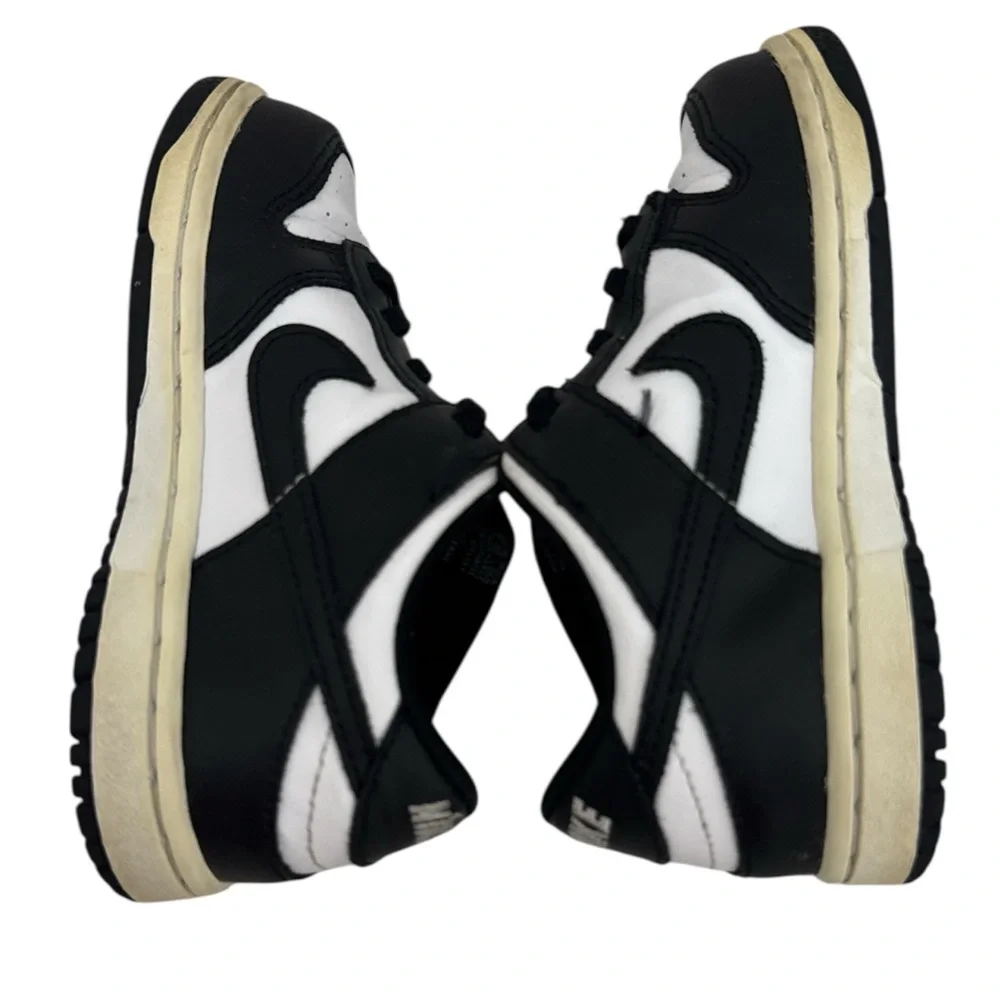 Nike Kids Black and White Sneakers - Picture 7 of 10